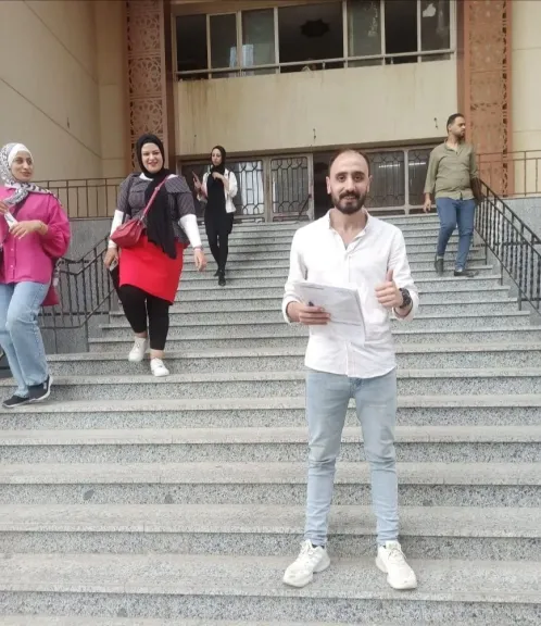 الصحفي أحمد رجب