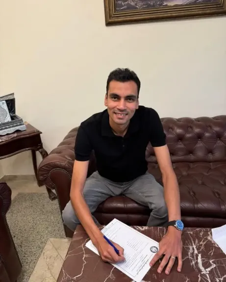 أمير أبو الفتوح يتقدم لانتخابات نادي سموحة
