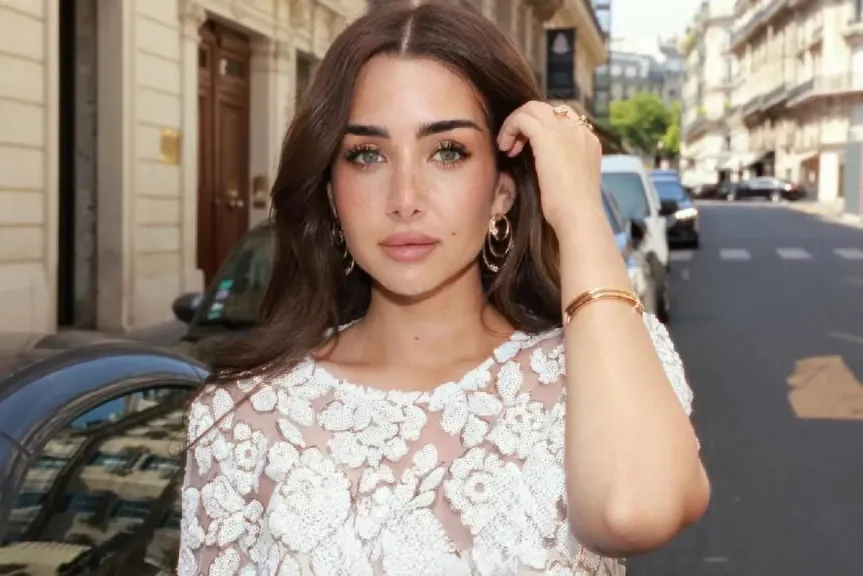هنا الزاهد