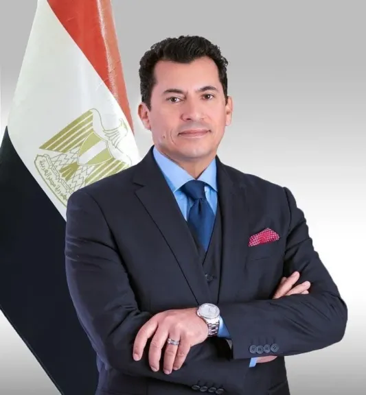 وزير الشباب والرياضة