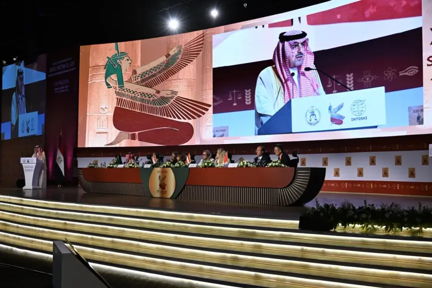 رئيس الإنتوساي يعلن المصادقة على استضافة إندونيسيا للدورة الـ 26 والمملكة العربية... رئيس الإنتوساي يعلن المصادقة على استضافة إندونيسيا للدورة الـ 26 والمملكة العربية السعودية للـ 27 للإنكوساي