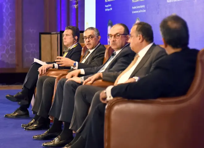 رئيس هيئة الاستثمار: إنتاج ضخم للألواح الشمسية في مصر بنسبة مكون محلي 90% بالربع الأول من 2026