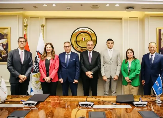 البنك الأهلي المصري وCIB يوقعان عقد تمويل بقيمة 21.9 مليون دولار و255 مليون جنيه لمشروع «بيوردايف»