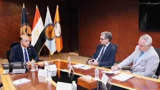 رئيس الرقابة المالية يبحث مع سيتي بنك تطوير سوق رأس المال وتعزيز جاذبيته للاستثمارات الأجنبية