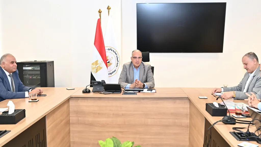 وزير الرى : عقد 543 نشاطا وتدريب 14 الف متدربين خلال عام