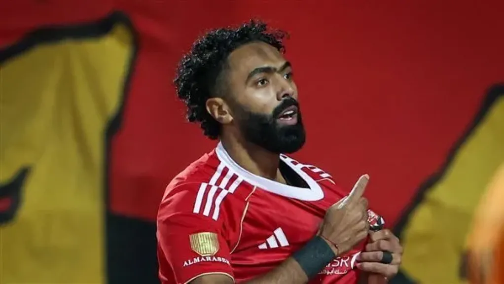 الشموع الليبي يدخل في مفاوضات مع الأهلي لضم حسين الشحات