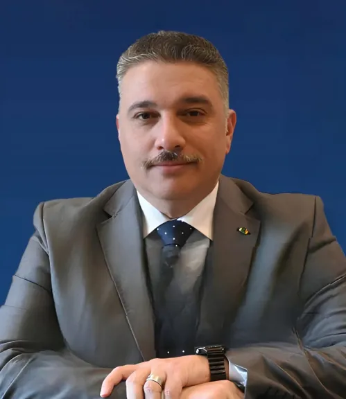 انور الصافي 