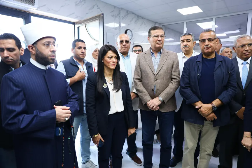 وزراء التخطيط و الزراعة  والأوقاف 