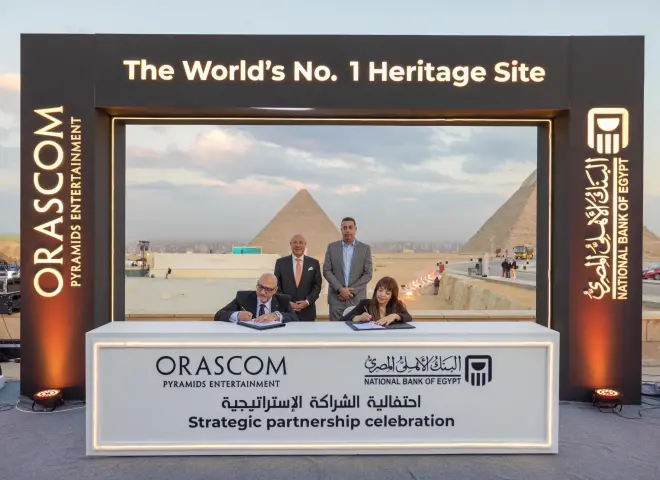 بالصور .. البنك الأهلي المصري يجدد شراكته الاستراتيجية مع شركة أوراسكوم بيراميدز (OPE)