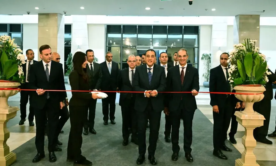 جانب من الافتتاح 