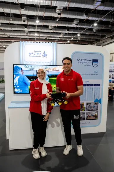 مشاركة ناجحة لمدرسة ماونتن ڤيو الدولية للتكنولوجيا التطبيقية بمعرض TransMEA 2025