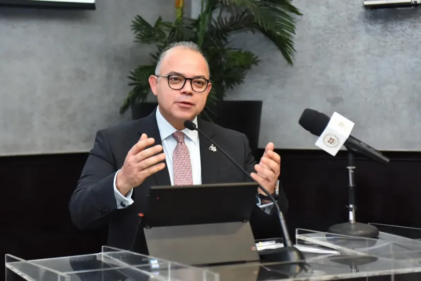 د. محمد فريد رئيس الهيئة