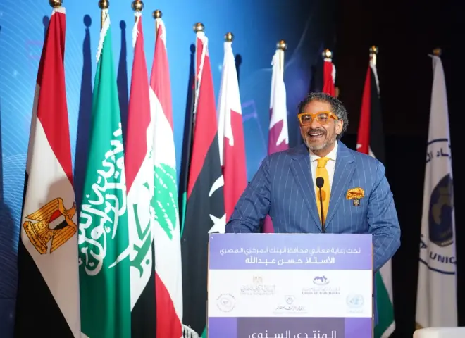 في ملتقى مدراء الامتثال بالمصارف.. القاضي حاتم علي يكشف أخطر تحديات غسل الأموال الرقمية