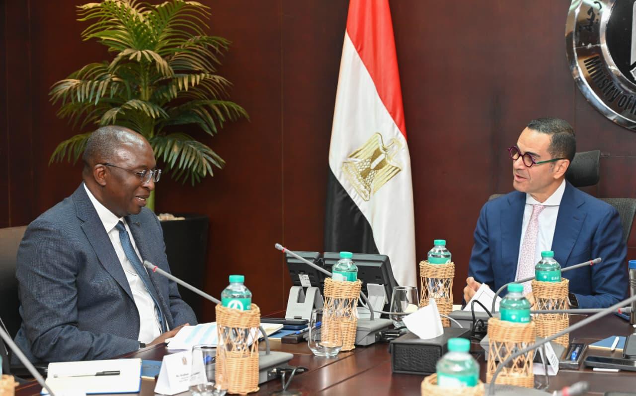خلال لقاء وزير الاستثمار.. البنك الدولي يشيد بإصلاحات مصر ويؤكد استعداده لتوسيع التعاون الاستثماري
