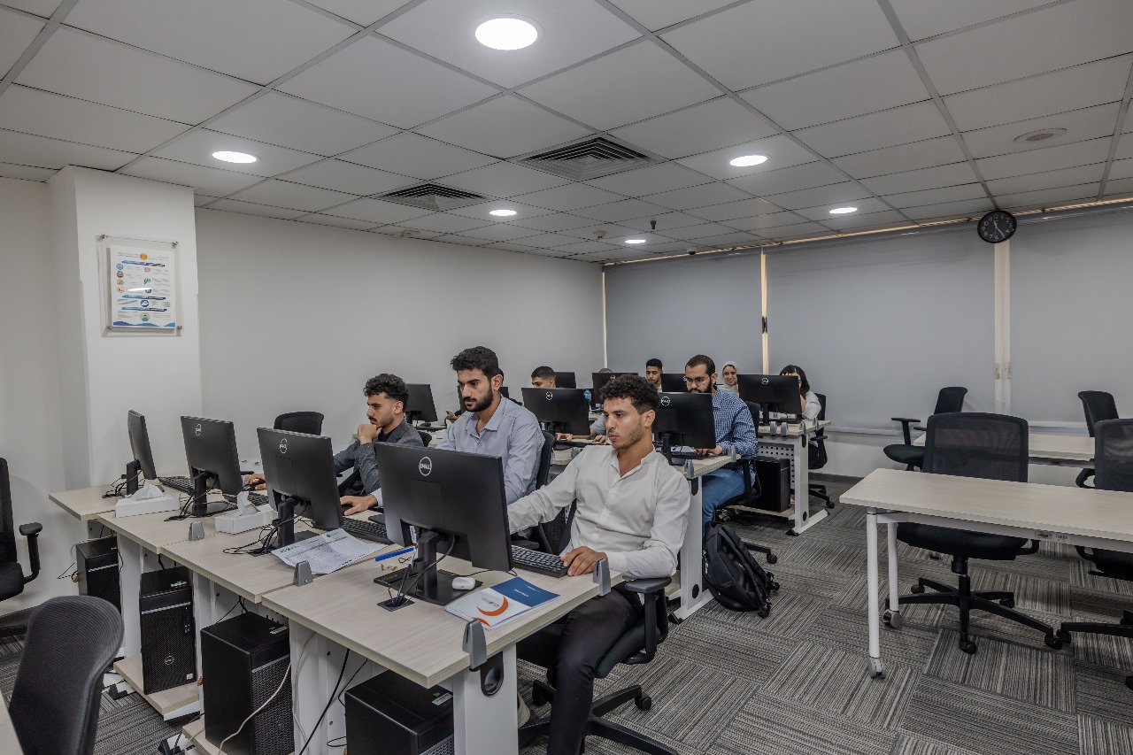 بيت الزكاة والصدقات يختتم الموسم الثالث لمبادرة «التدريب من أجل التوظيف» بالتعاون مع شركة بنوك مصر والمعهد المصرفي