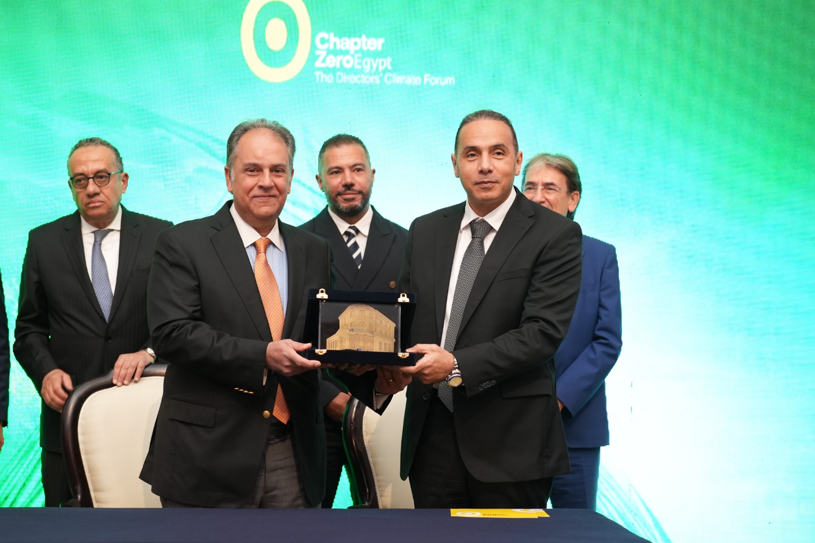 البورصة المصرية و Chapter Zero Egypt تطلقان تعاونا استراتيجيا لتعزيز حوكمة المناخ والاستدامة