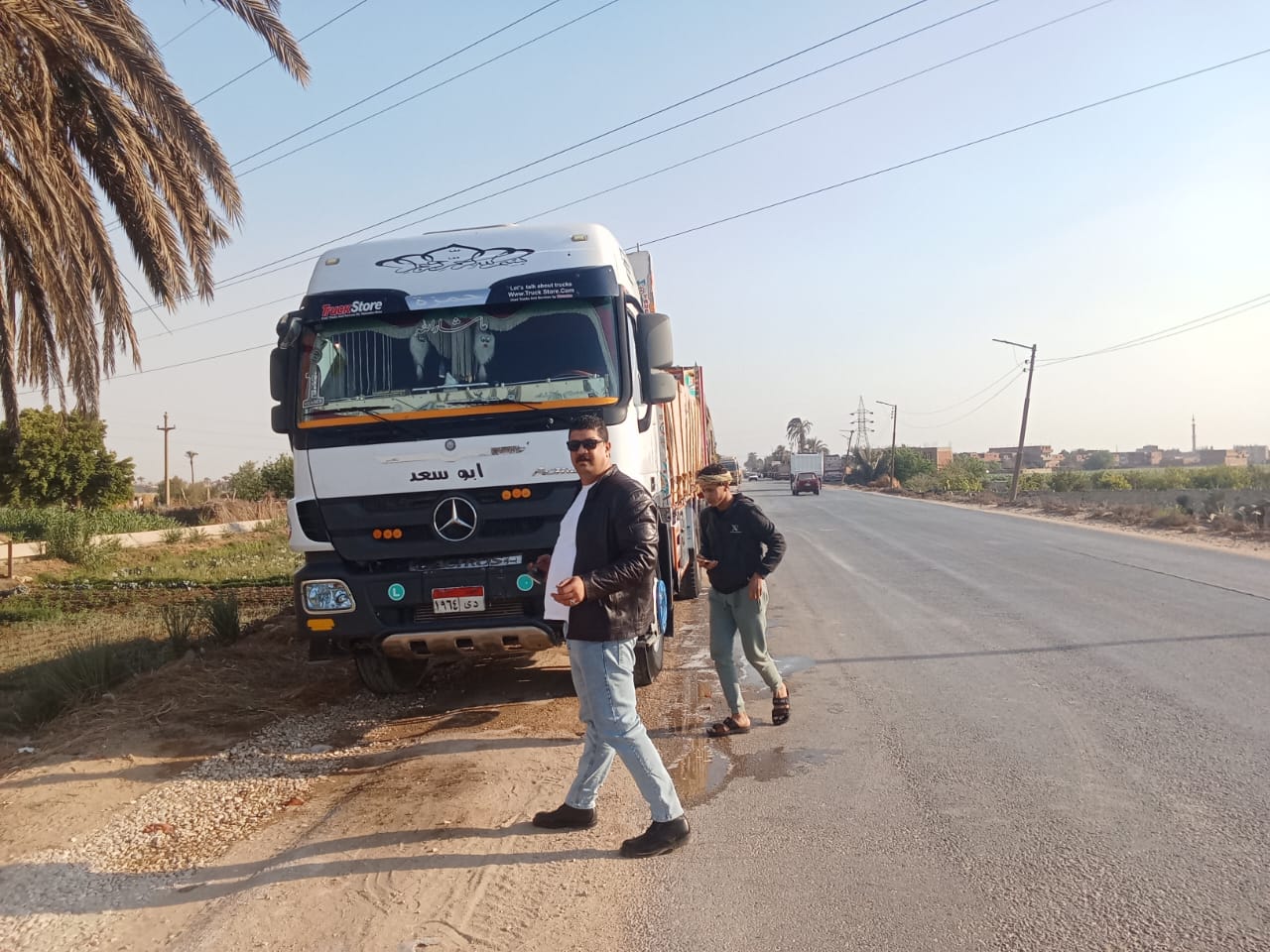 استعدادًا لشم النسيم.. تجريد الطرق ورفع المخلفات والقمامة وتطهير الترع بقرى مركز ومدينة الصف
