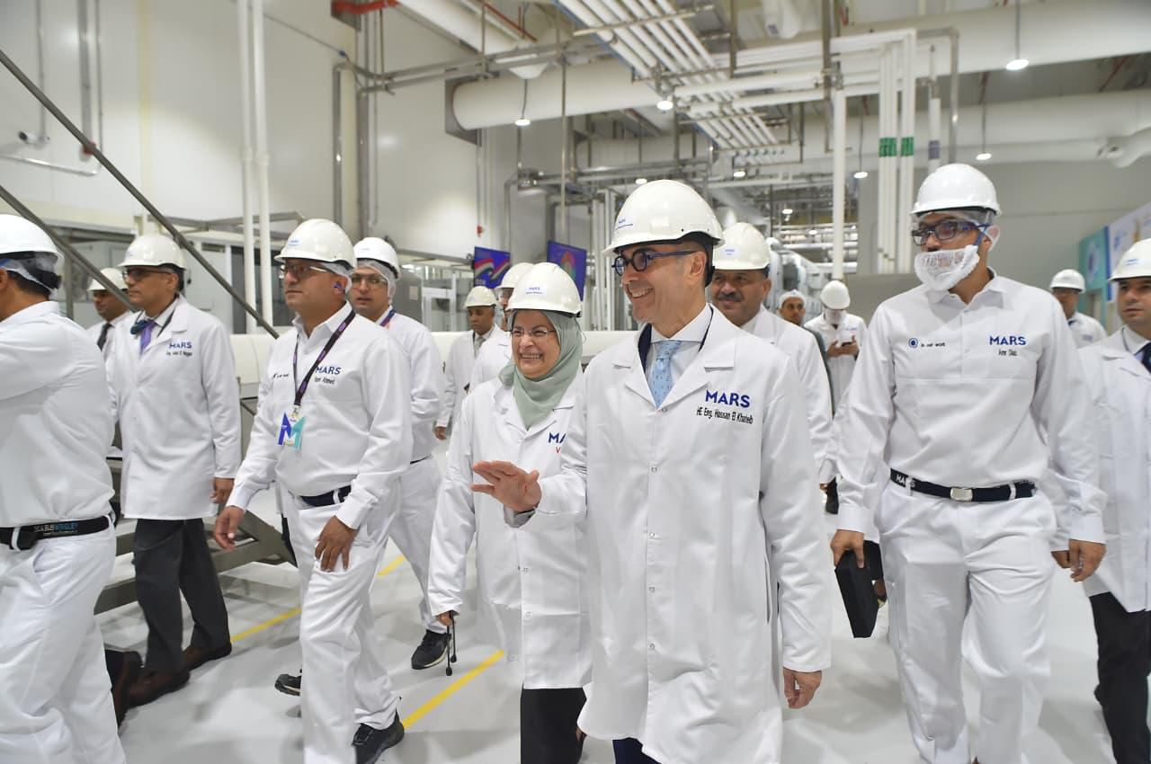أكد المهندس حسن الخطيب أن استثمارات شركة مارس – Mars Wrigley في مصر خلال الفترة من 2023 إلى 2025 تجاوزت 280 مليون دولار، ليصبح المصنع المصري أحد أكبر خمسة مصان