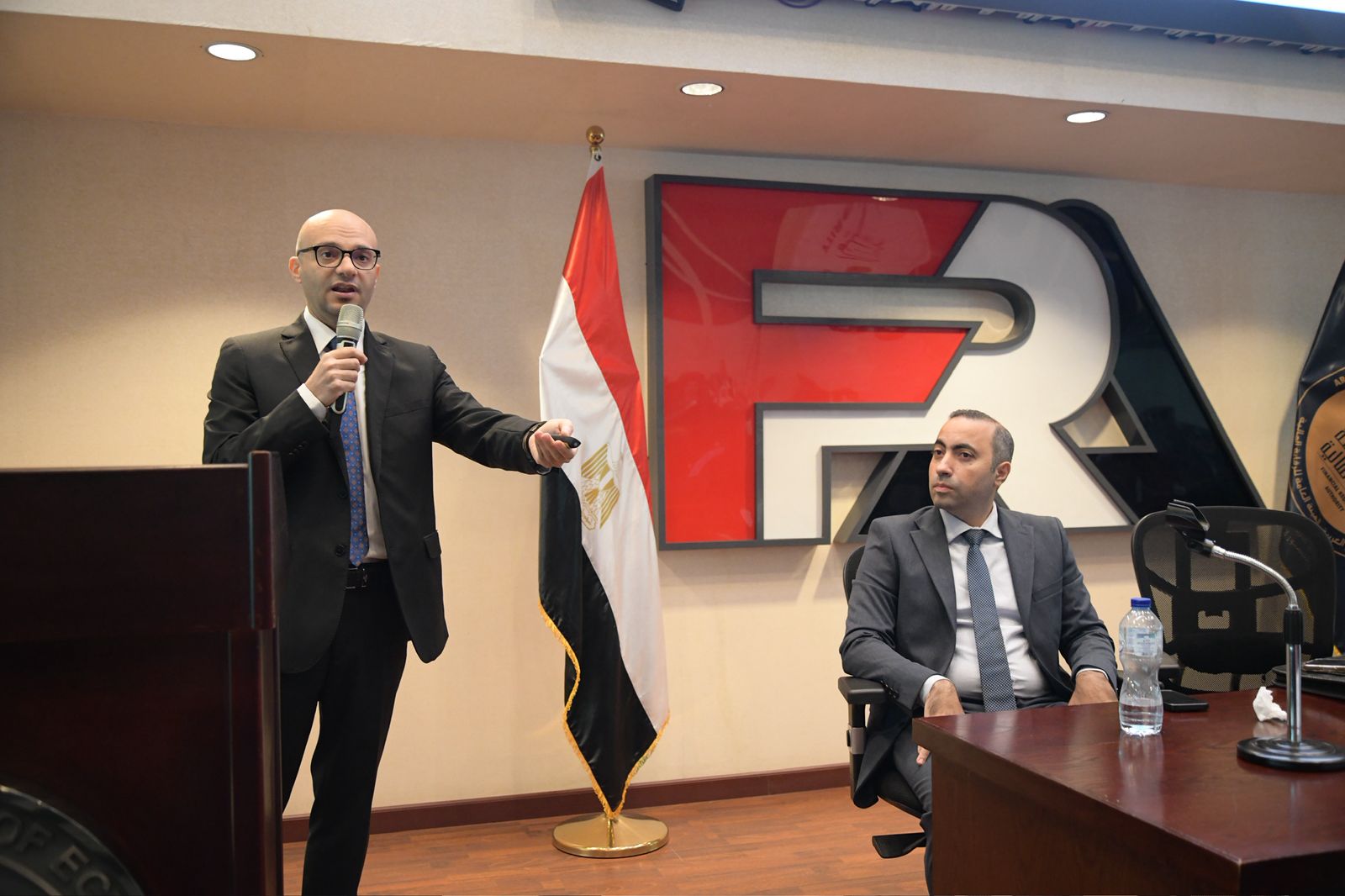 الرقابة المالية تنظم ورشة لتعزيز استثمارات صناديق التأمين الخاصة في أسهم البورصة وفق الضوابط الجديدة