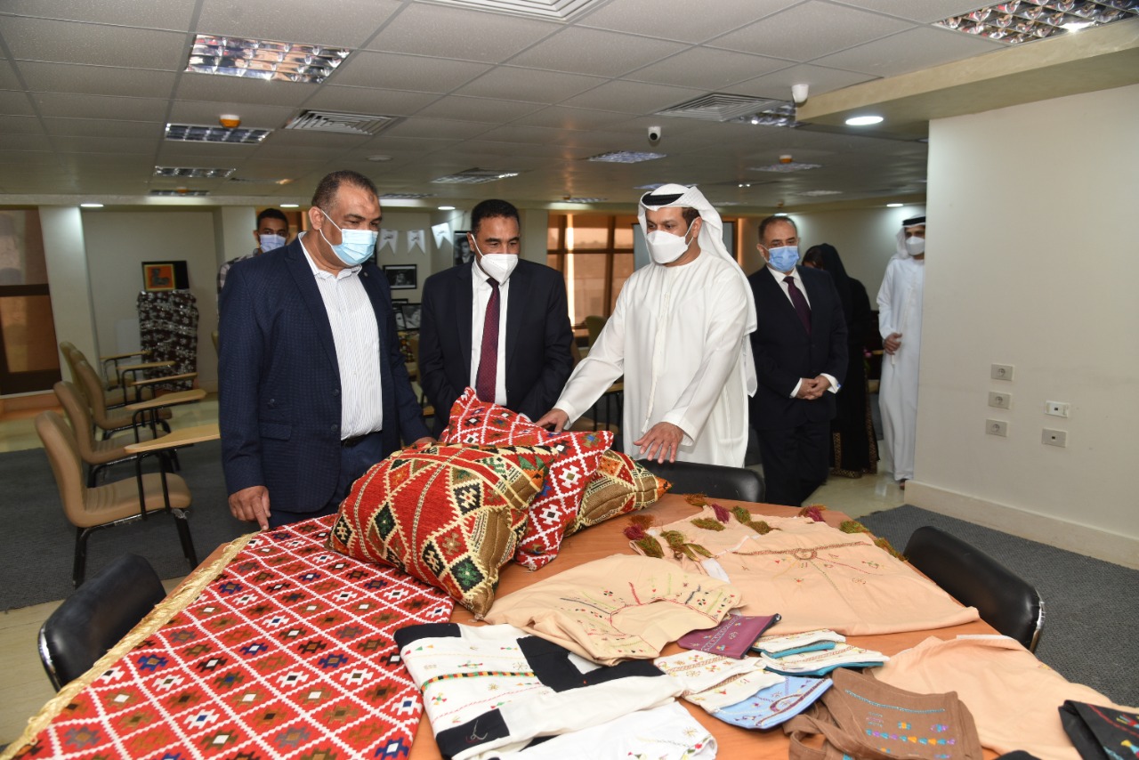 جولة محافظ مطروح وسفير دولة الإمارات